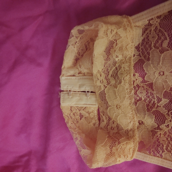 🔥5/$20 FREDERICK'S OF HOLLYWOOD LACE HALTER TEDDY - Picture 6 of 8